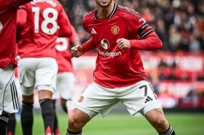 九游体育赛事直播包含转会期突围战来临，曼联围绕意甲防线松动，压力陡增，赛季目标并未改变的词条